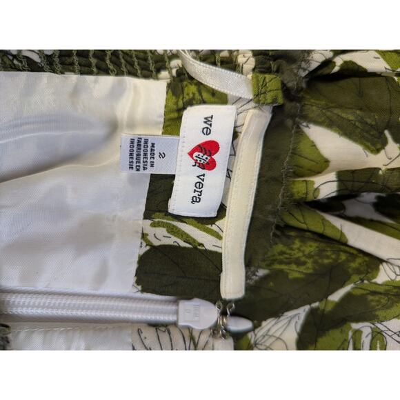 We Love Vera Strapless Sundress Womens 2 Green Leaves Red Strawberries Wedding - Picture 7 of 8